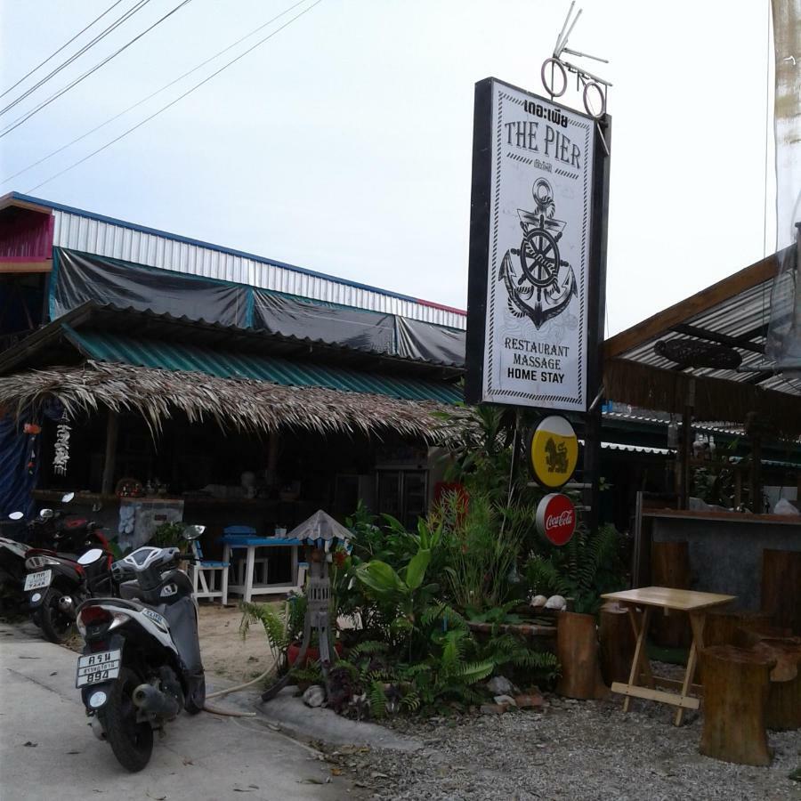 The Pier Homestay Тонгсала Екстер'єр фото